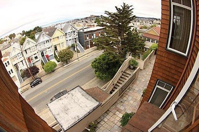 876 Castro St photo 3