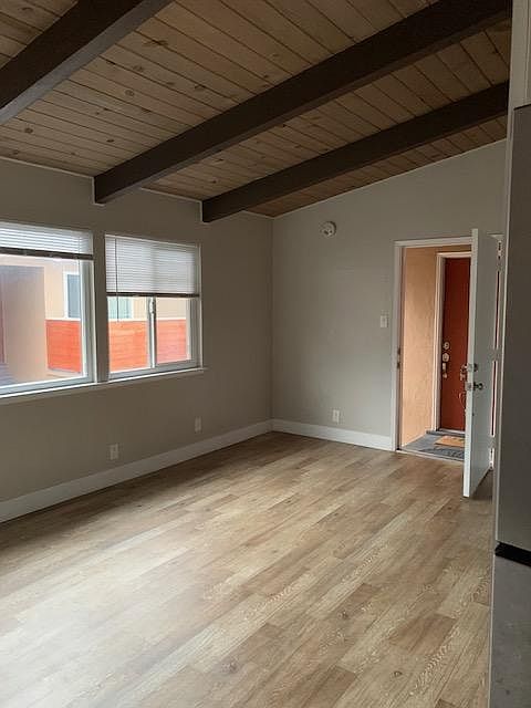 1BR/1BA Apartment on N Amphlett Blvd · San Mateo