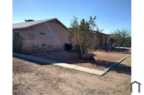 2549 E CHIPMAN Road photo 3