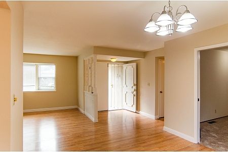 2953 Walgrove Way photo 2