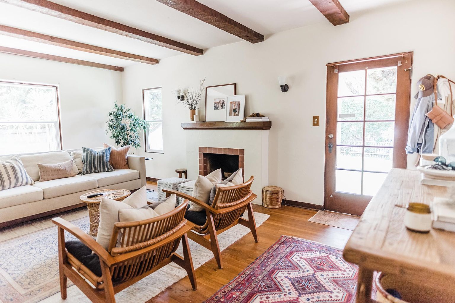 451 Alameda Blvd photo 3