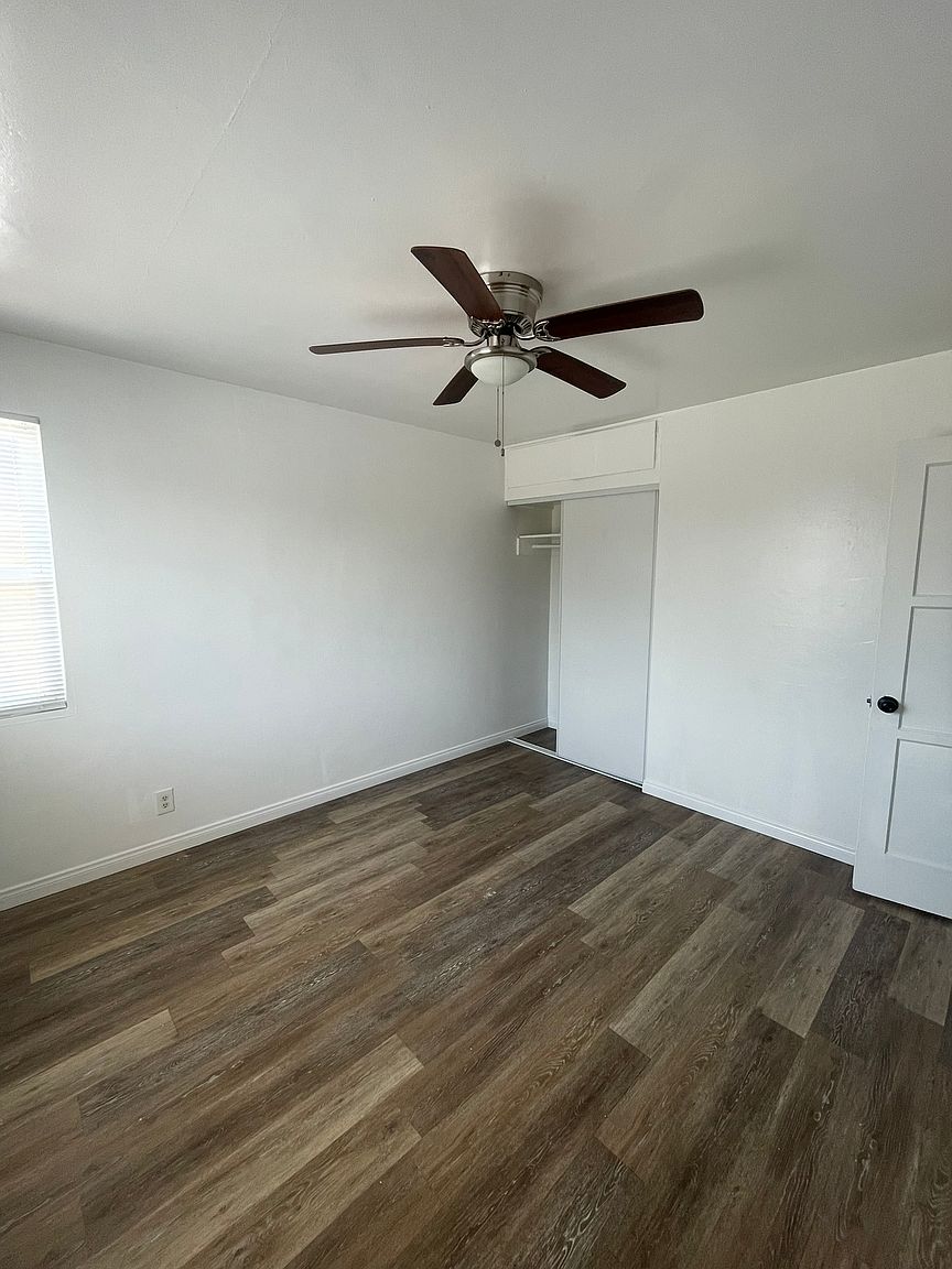 6604 Kelly St photo 5