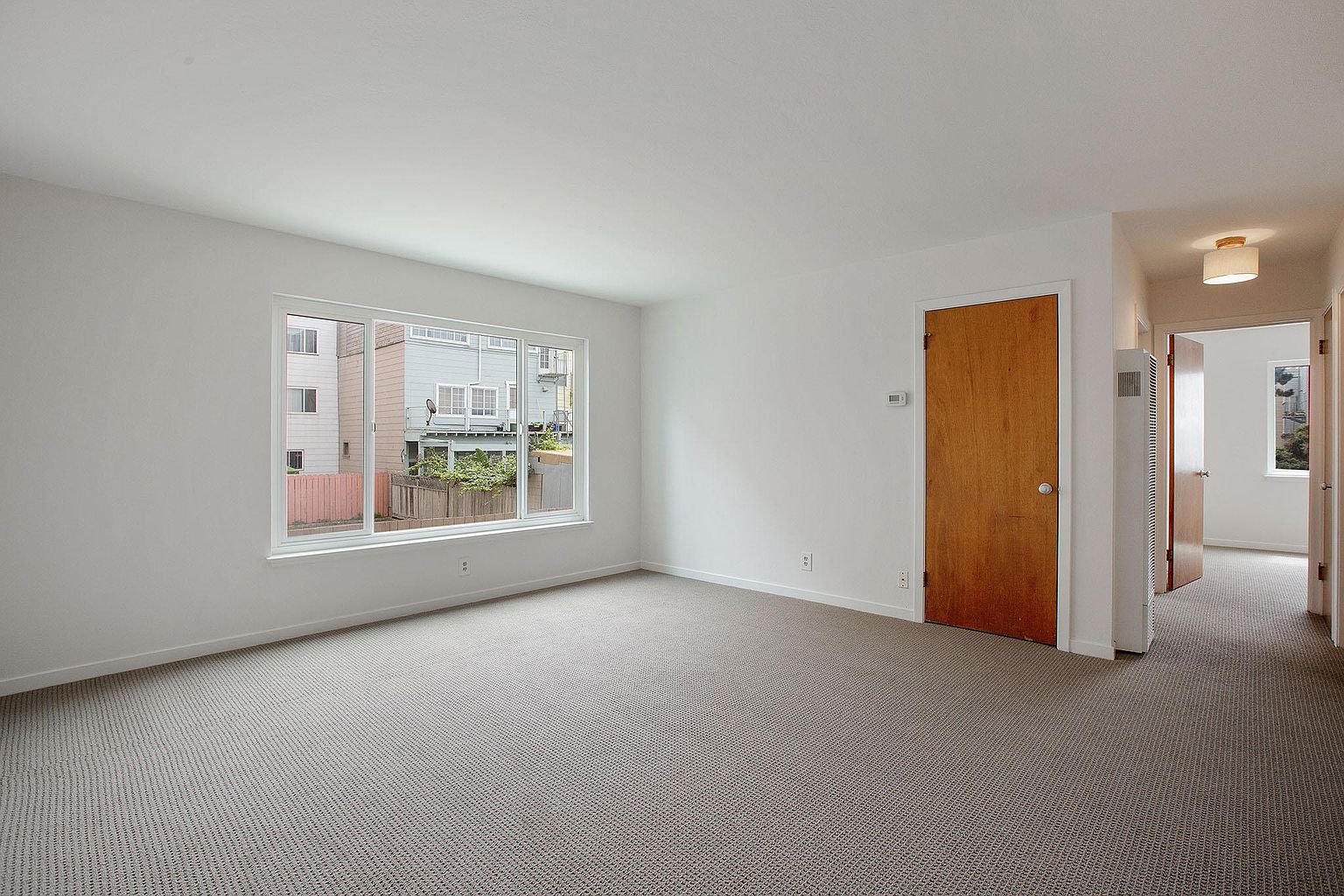 1BR/1BA Apartment on La Playa Ave · San Francisco photo 4