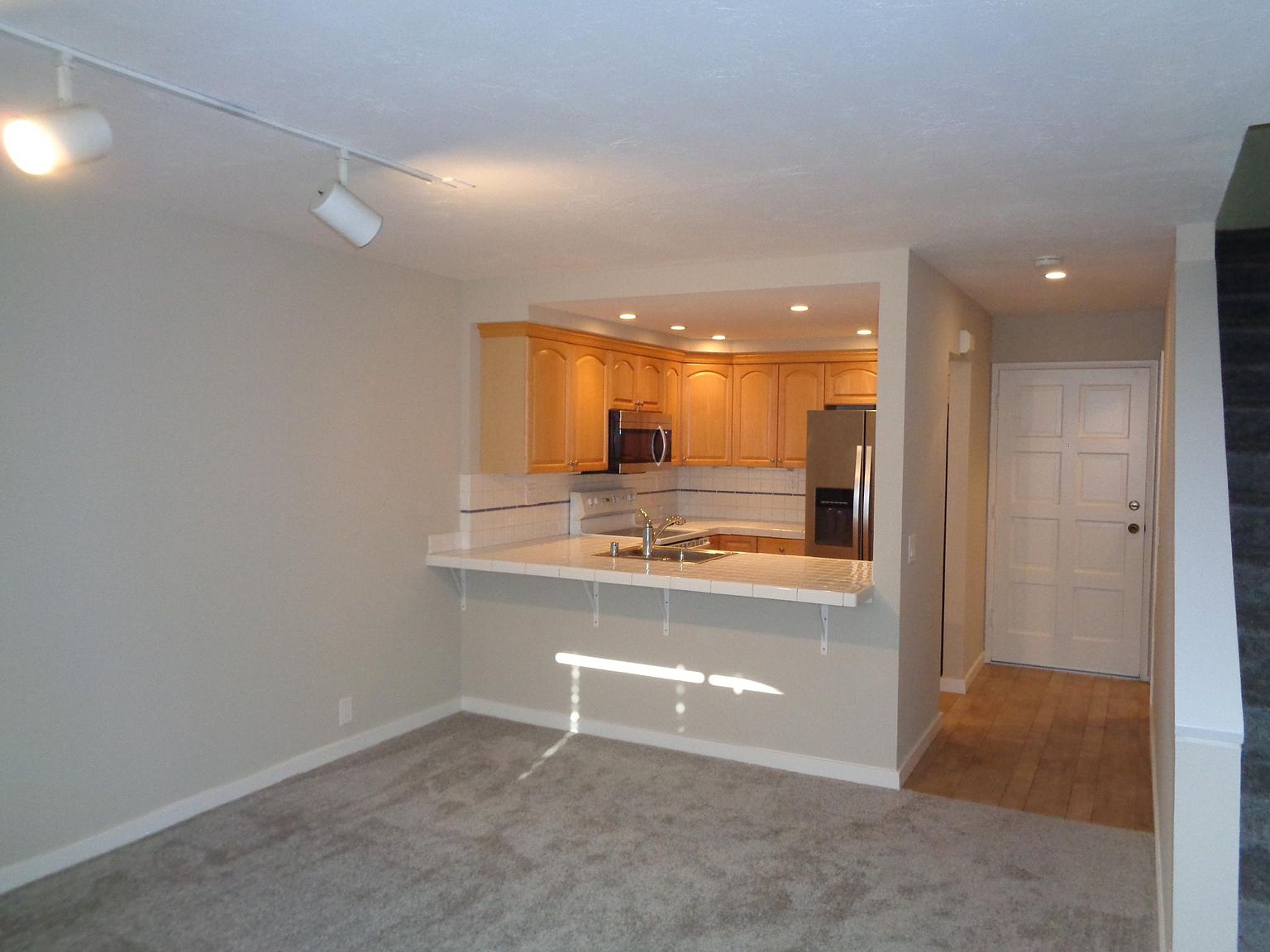 6926 Park Mesa Way photo 3