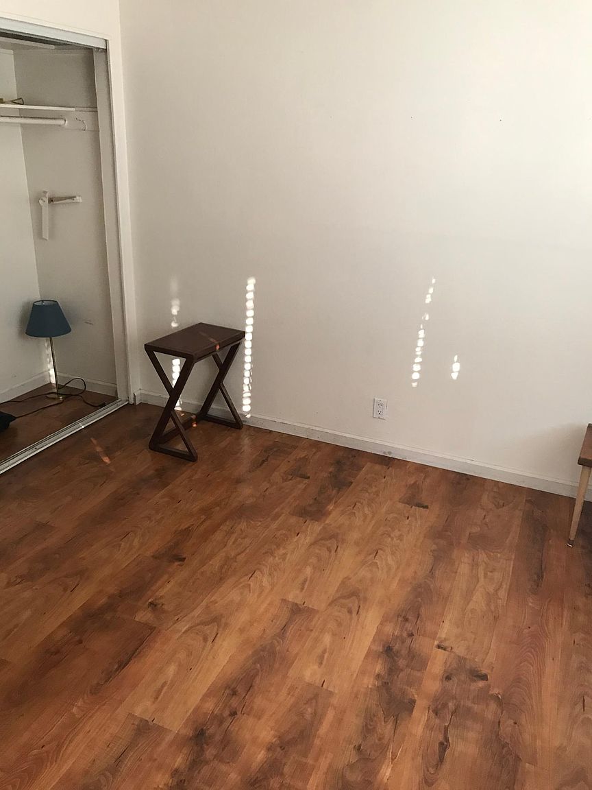 2BR/1BA Other on Monte Vista Ave · Oakland photo 2