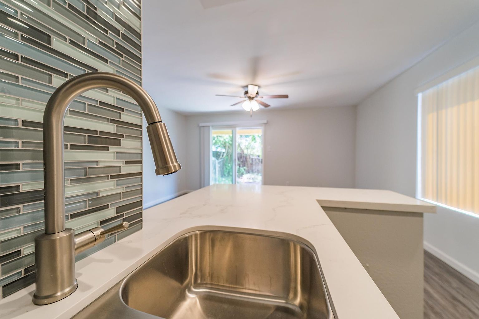 240 Iron Dr photo 5