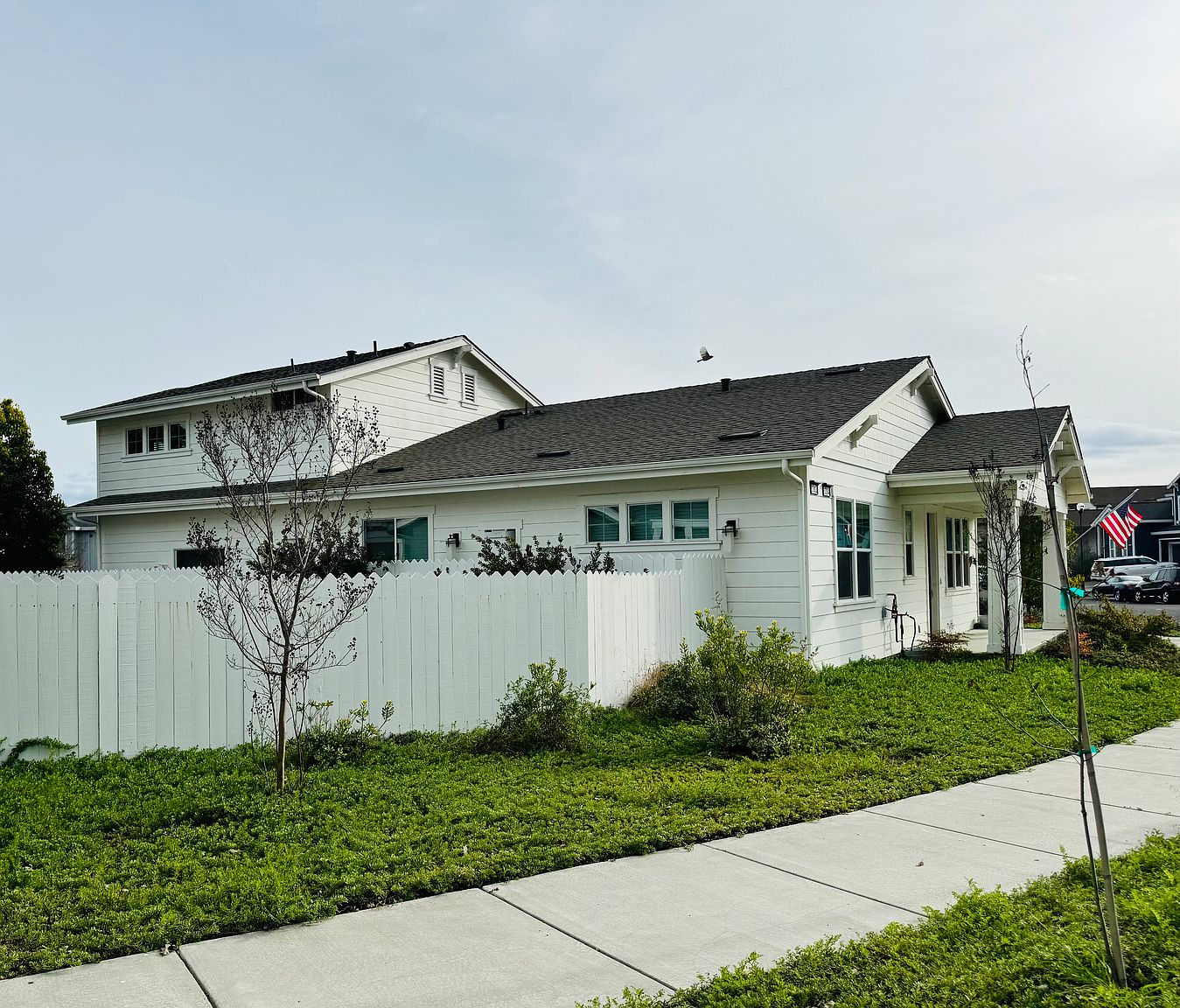 2BR/2BA Single Family House on Trione Cir · Windsor photo 2
