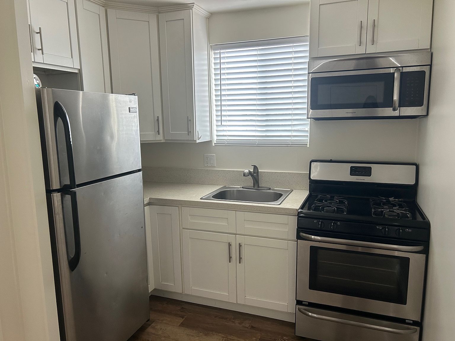 2919 K St photo 2