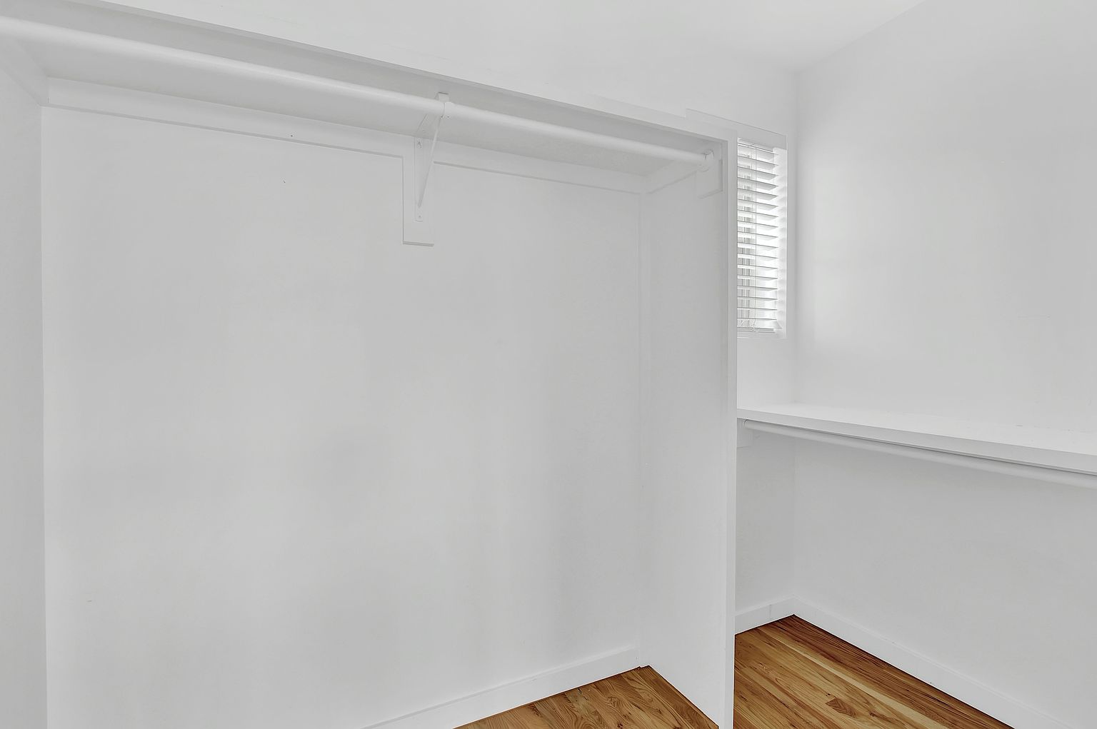 245 W Roosevelt St photo 5
