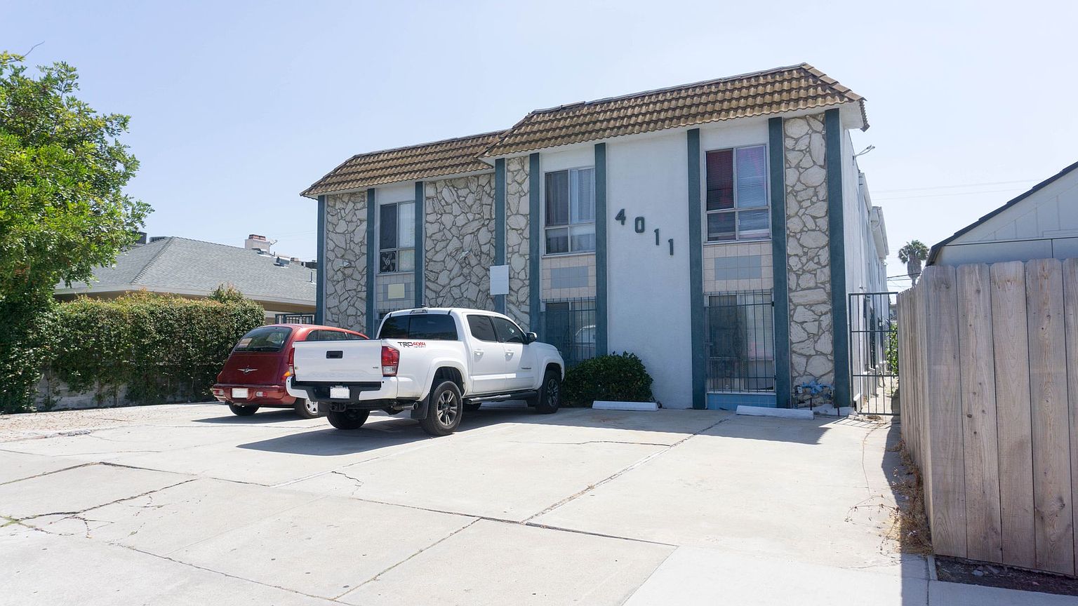 4011 Idaho St photo 3