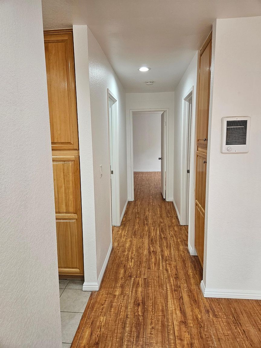 8840 Mira Mesa Blvd photo 4