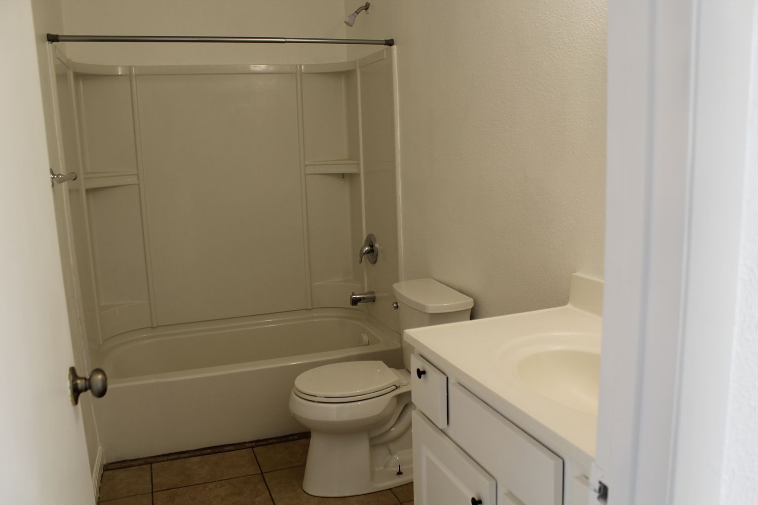 1234 S 14th Ave #2 photo 3