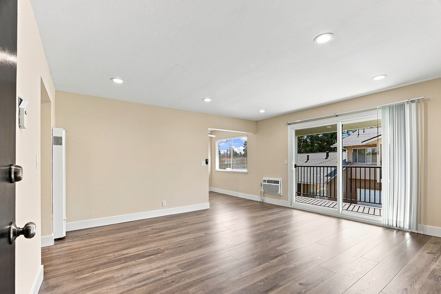 2BR/1BA Condo on Kim Ct · San Jose photo 3