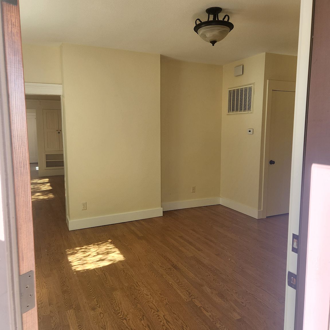 923 Cherry St Floor 1 photo 5