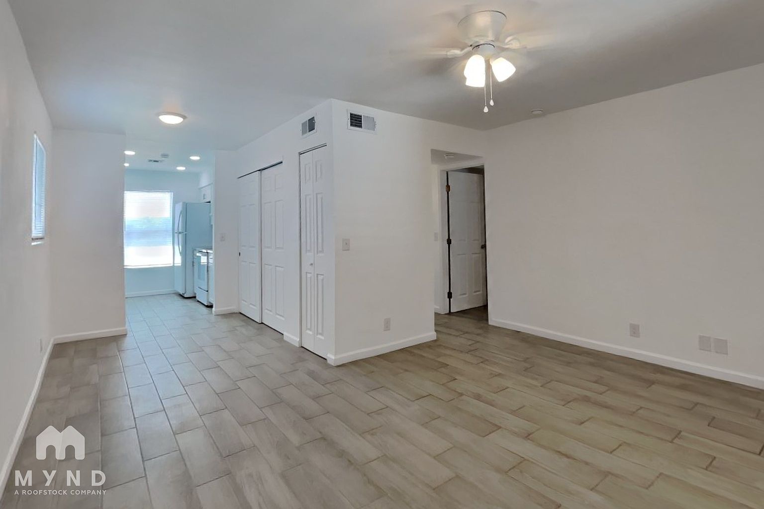 6657 W Ocotillo Rd Glendale, AZ 85301 photo 5