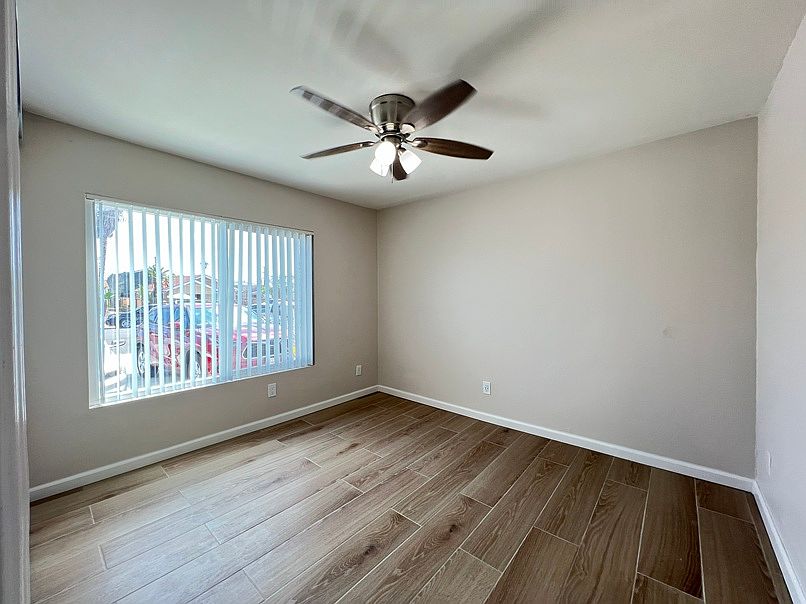 4140 Wilson Ave photo 5
