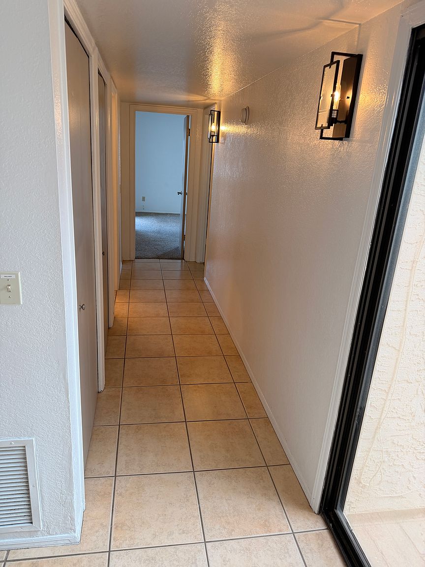 16410 E Desert Sage Dr photo 5