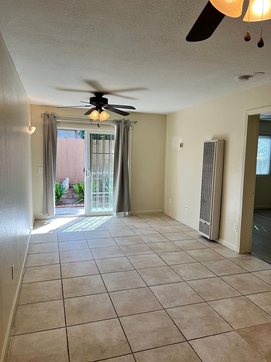 3029 Broadway photo 4