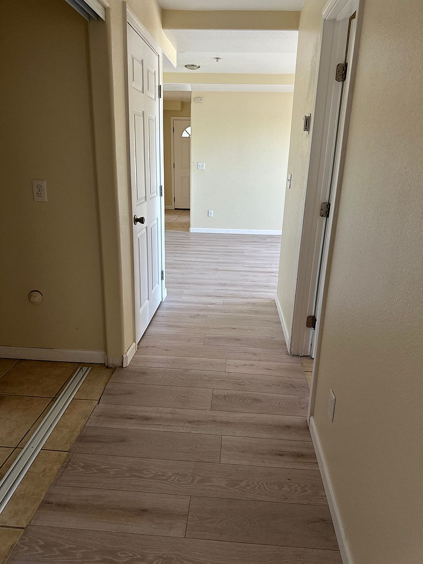 2BR/2BA Single Family House on Marina Bay Pkwy · Richmond photo 5
