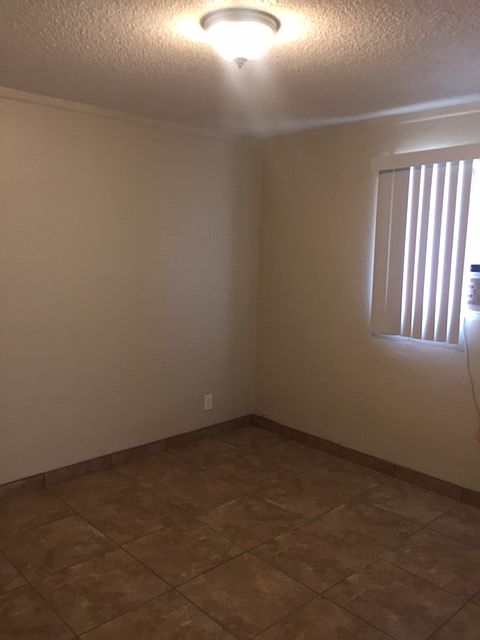 2139 W Glenrosa Ave #2 photo 5