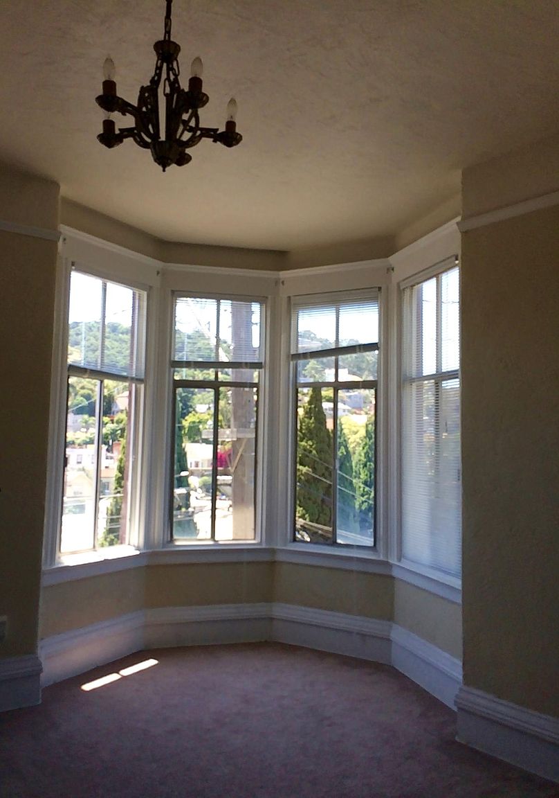 2BR/1BA Apartment on Wanda Street · Crockett photo 2