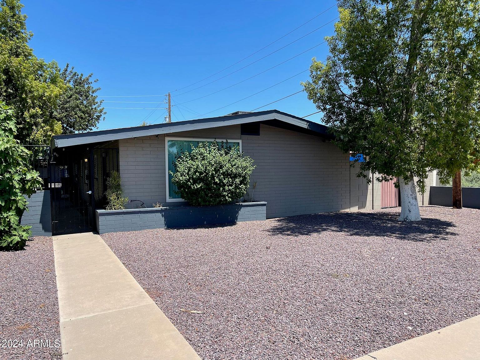 4601 N 12th Ave Phoenix, AZ 85013 photo 2