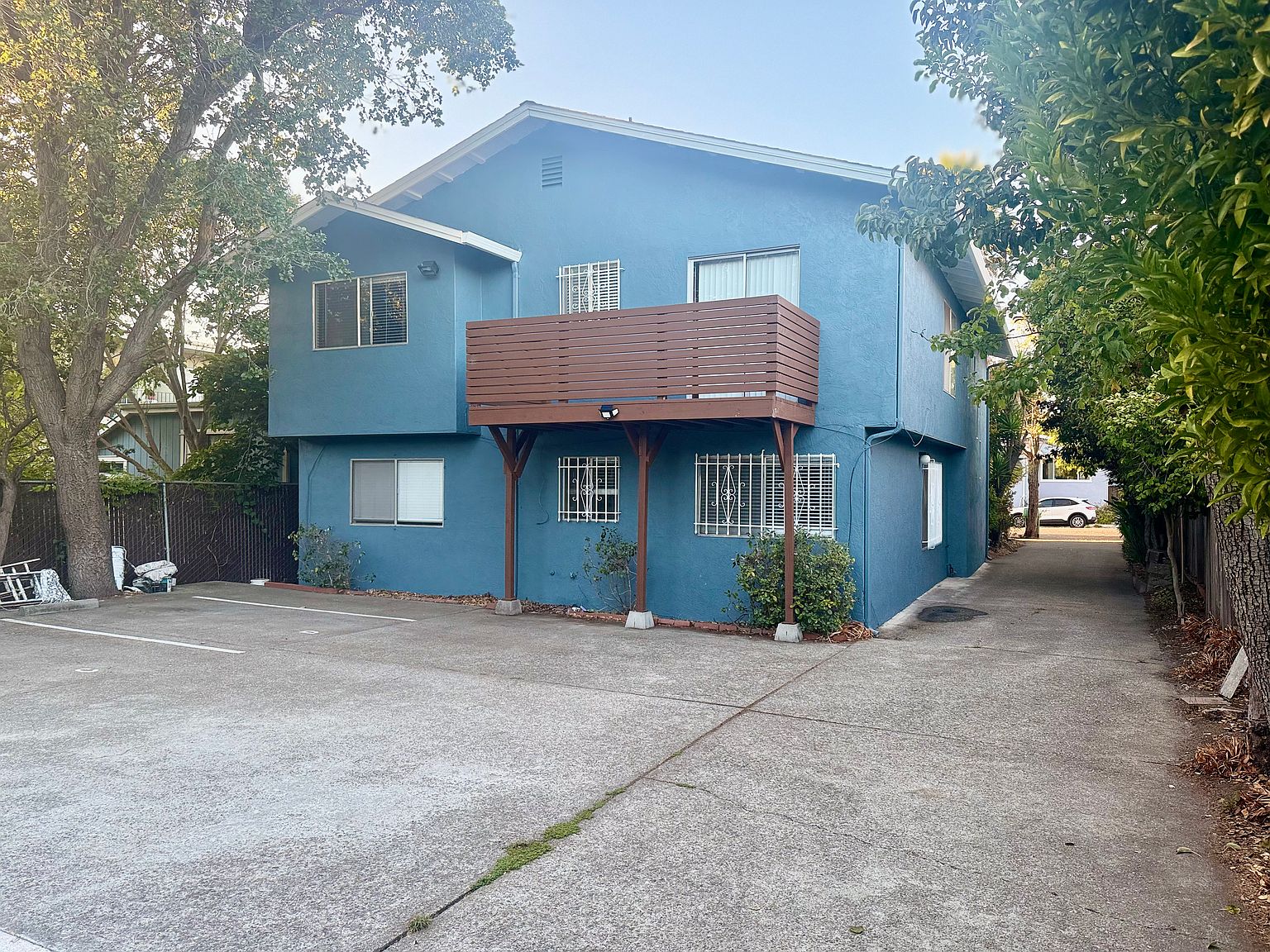 2BR/1BA Single Family House on Tyler St · Berkeley photo 4