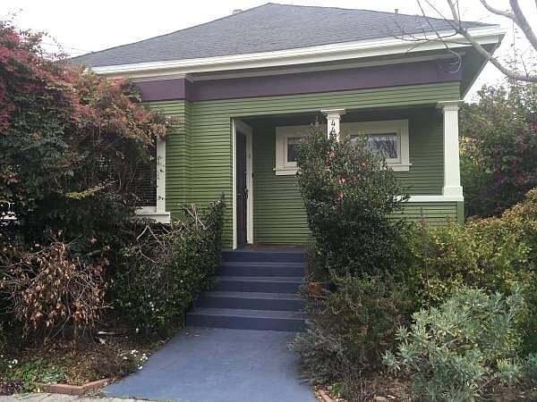 442 50th St photo 3