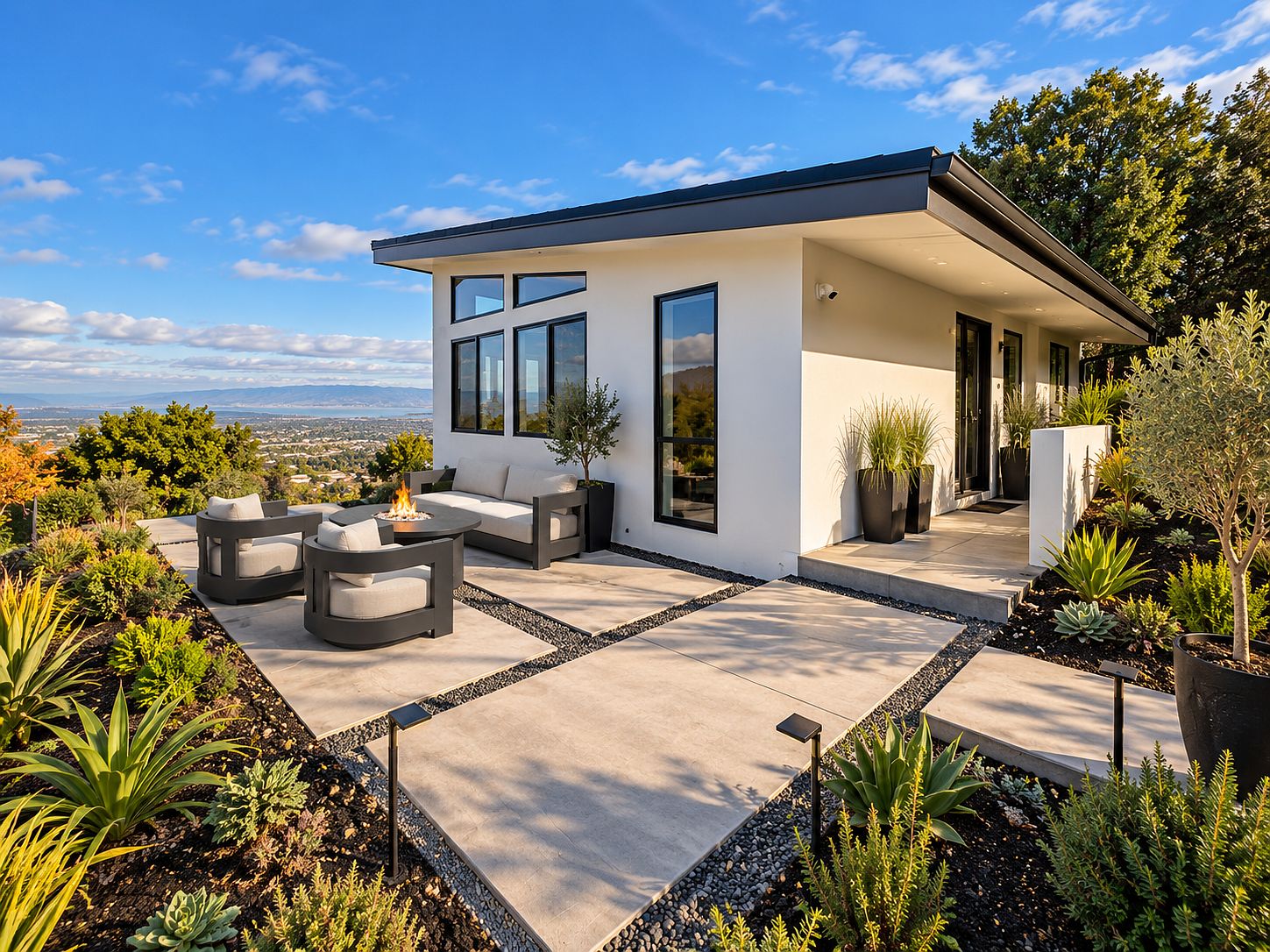 16207 Maya Way photo 2