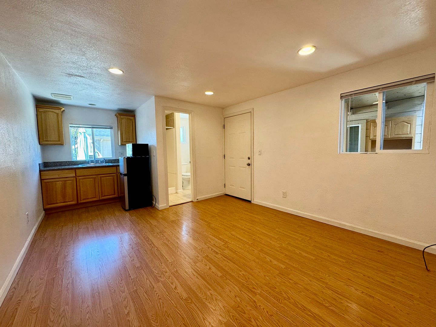 Apartments on Irving Ave · San Jose photo 4