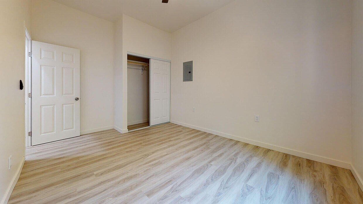 6308 Connie Dr photo 3