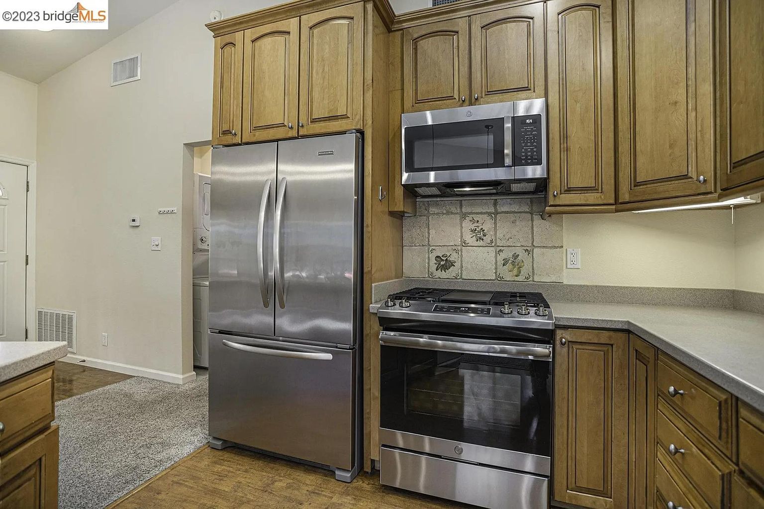 1656 Green Valley Rd photo 4