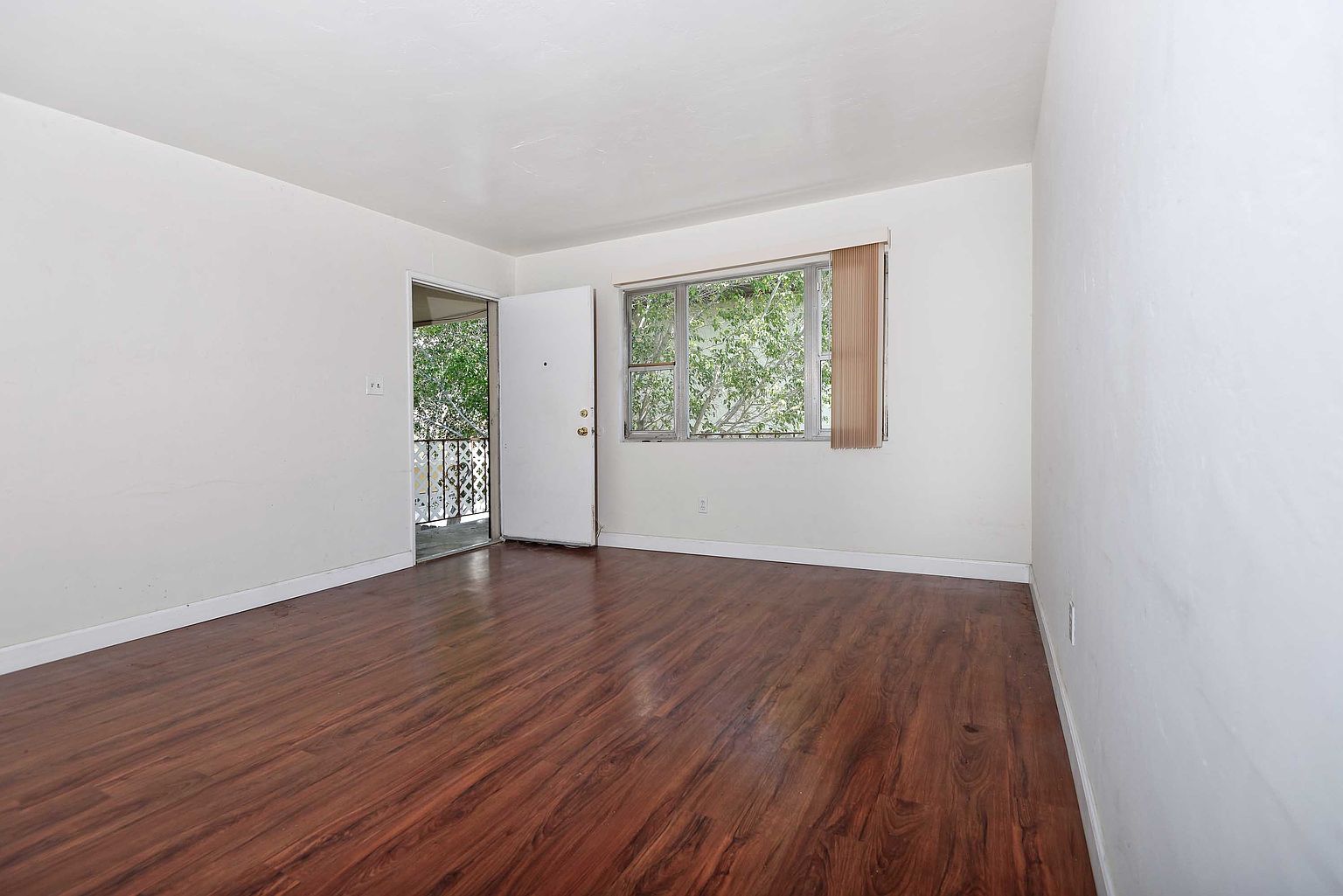 4477 1/2 Texas St photo 4