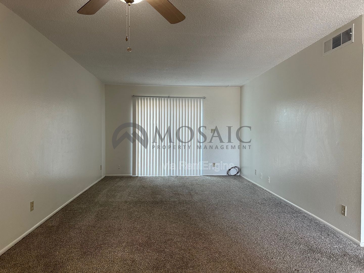 3035 W Shedd Rd APT 1 photo 2