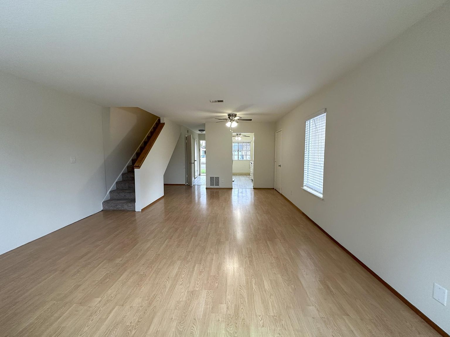 4773 Eagle Lake Dr photo 3