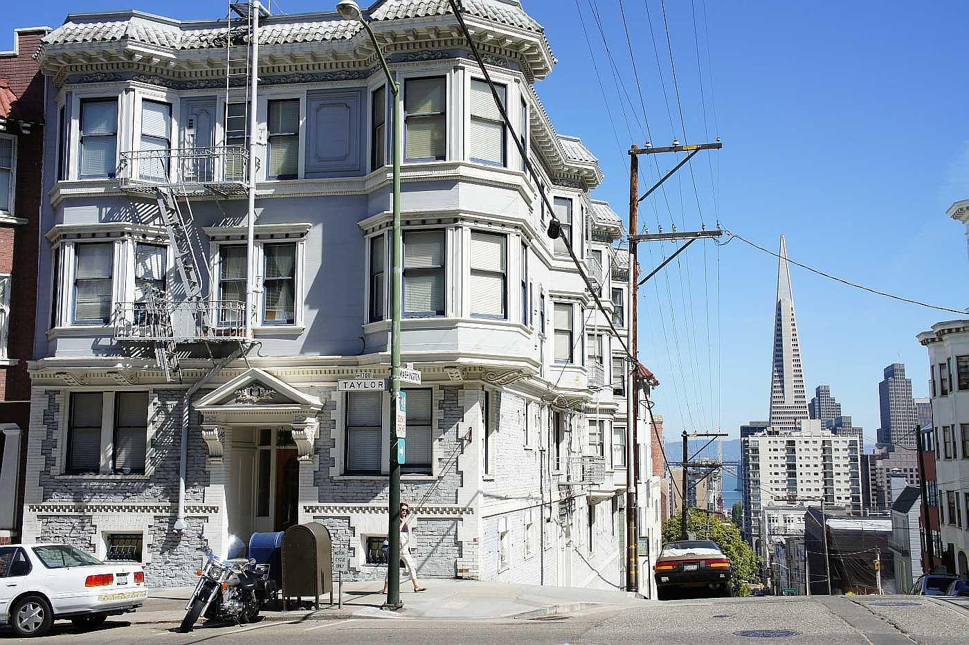 1BR/1BA Apartment on Taylor St · San Francisco photo 5