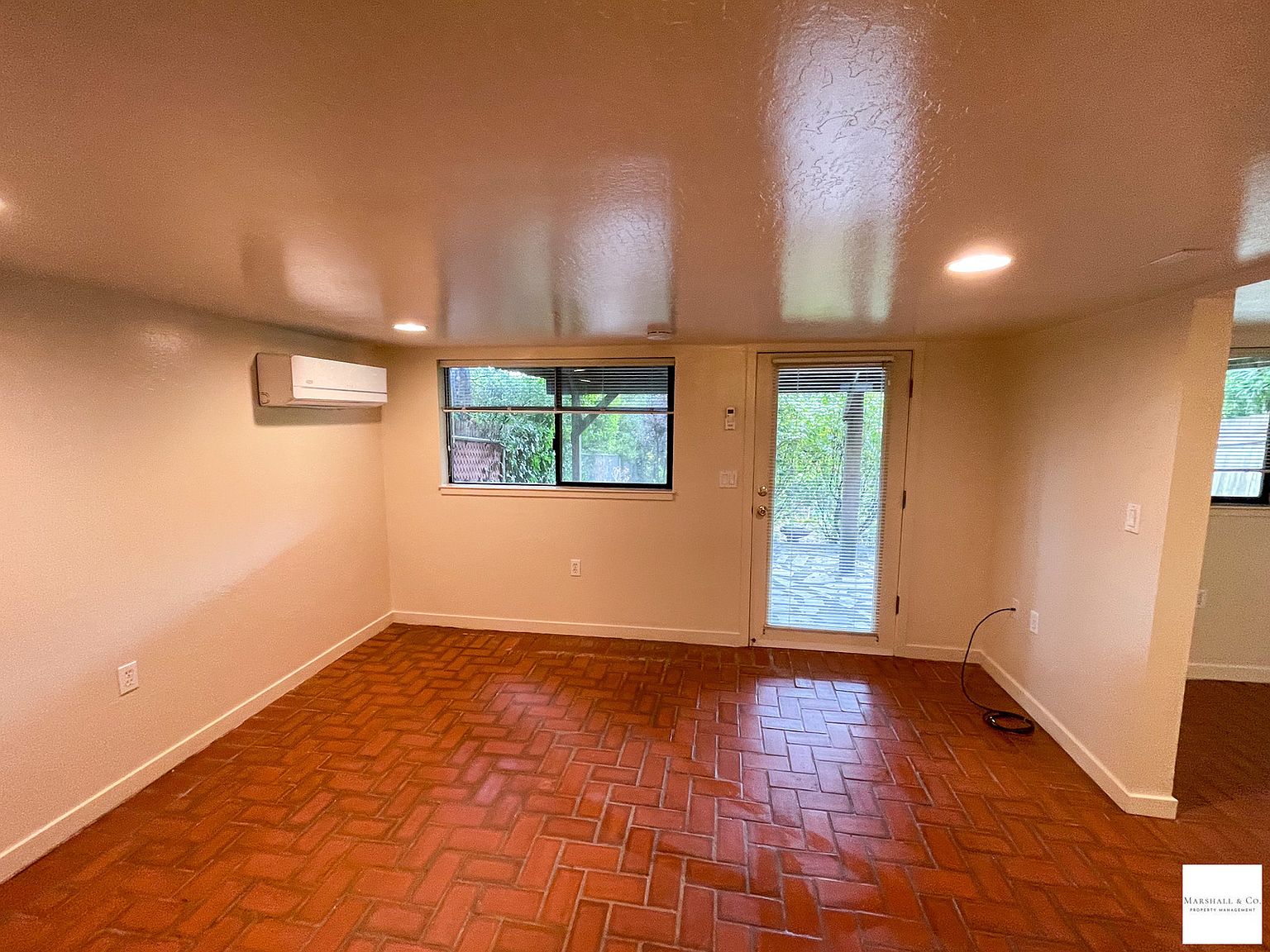 112 West St photo 4