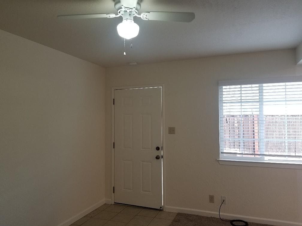 306 Perrymont Ave photo 5