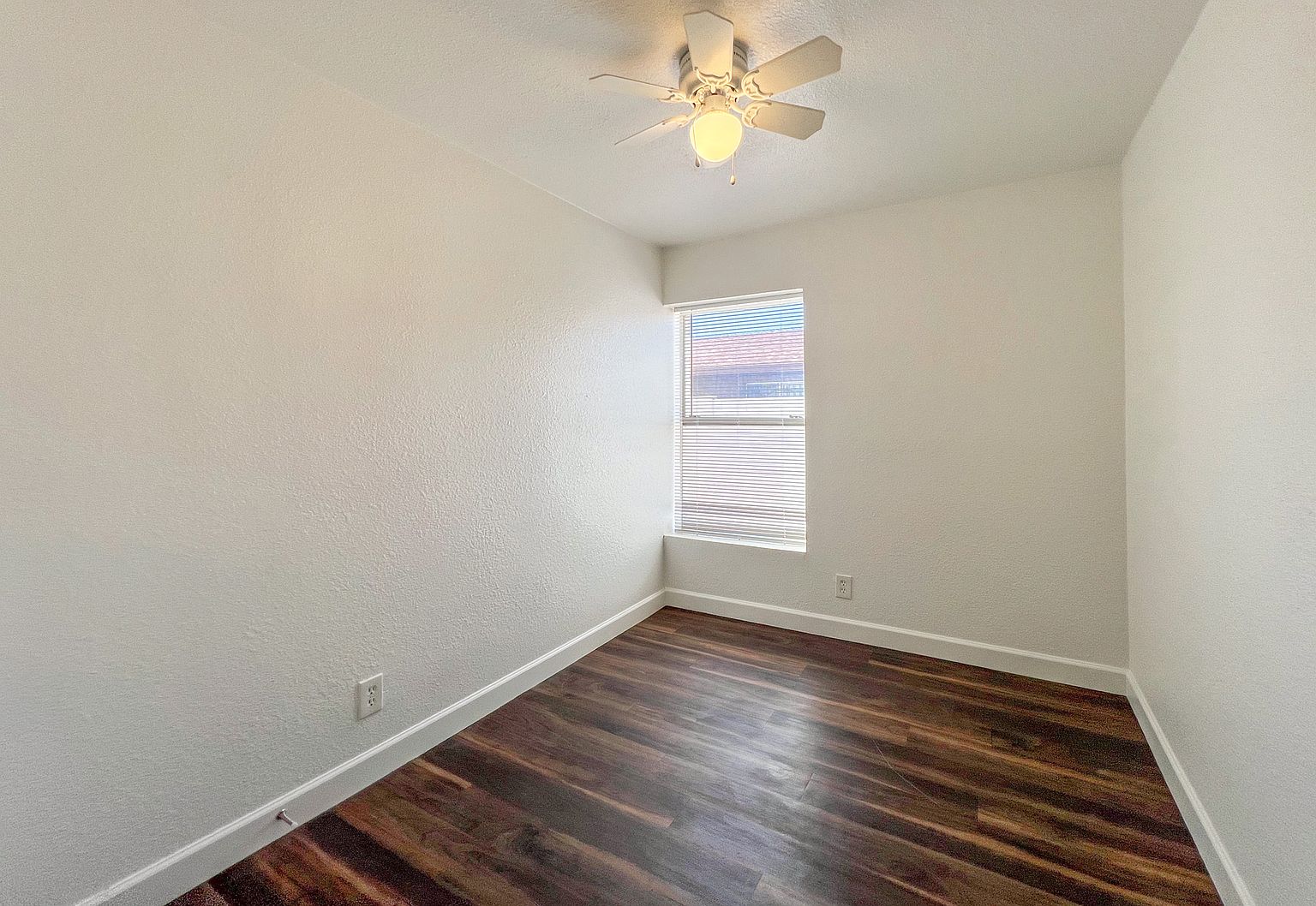 317 N 17th Dr Phoenix, AZ 85007 photo 5