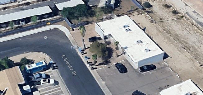 720 E Siesta Dr photo 2