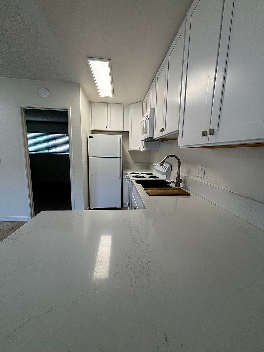 4155 Alabama St photo 3