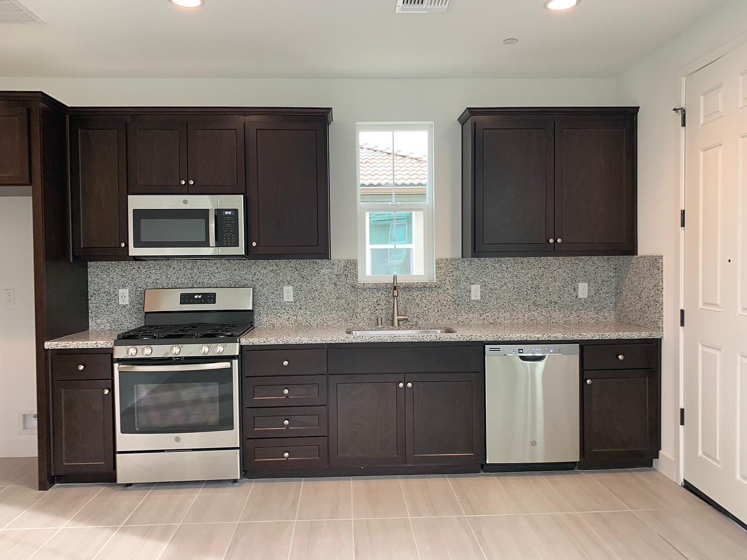 1411 S Durant Ter photo 2