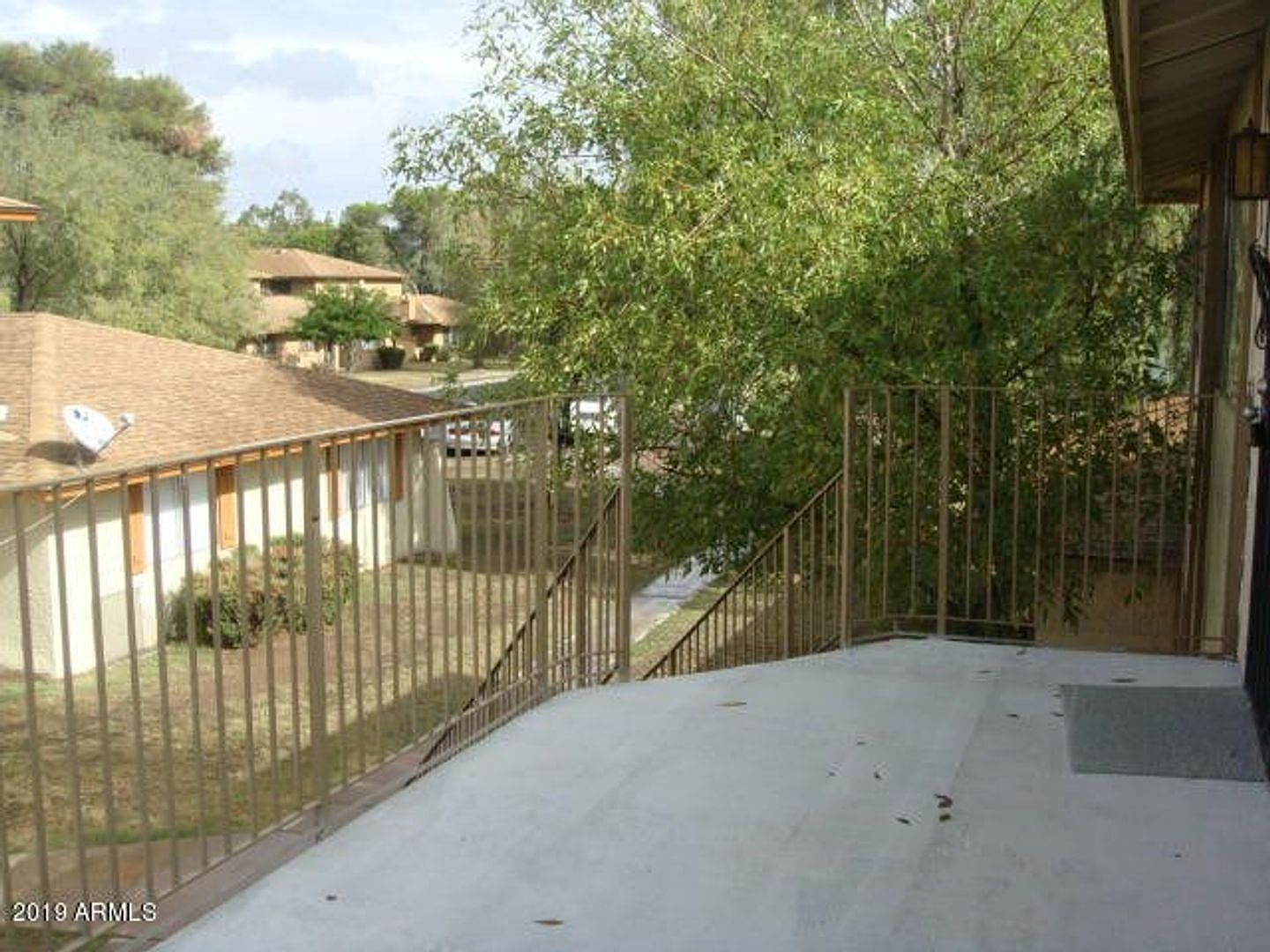 3315 W Loma Ln Phoenix, AZ 85051 photo 3