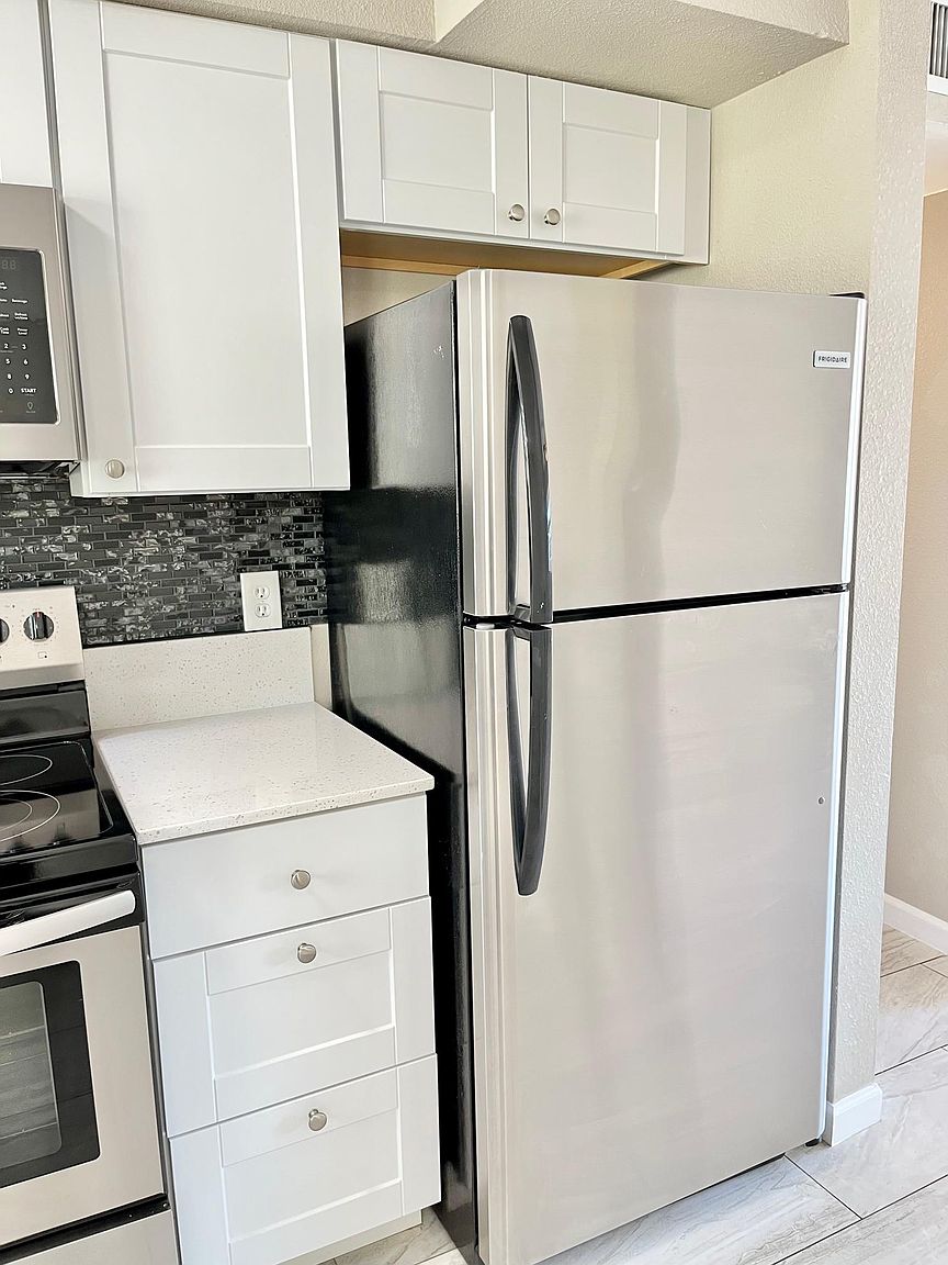 3024 N 39th St, Unit 4 Rental photo 4