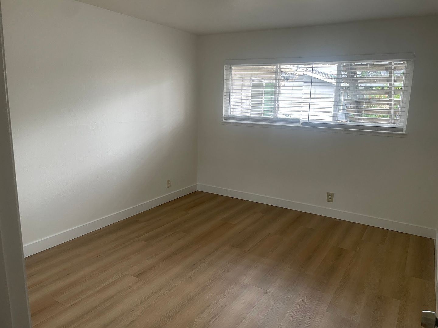 845 Hillsdale Ave San Jose, CA 95136 photo 3