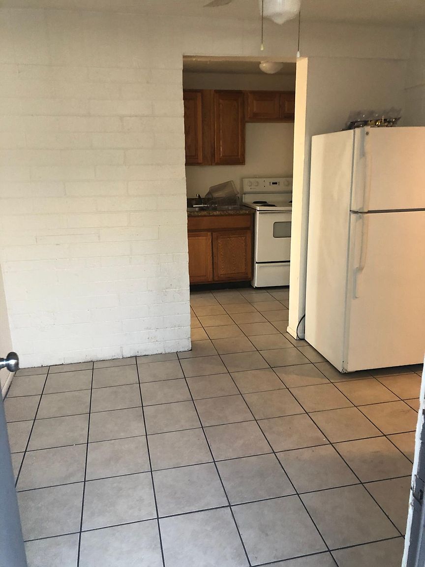 10705 North 15th Avenue, Phoenix, AZ 85029 photo 2