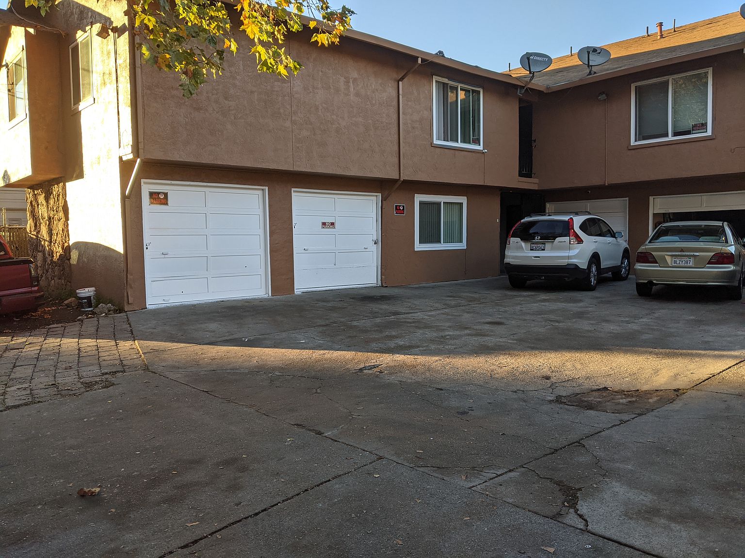 2119 Nevin Ave photo 4