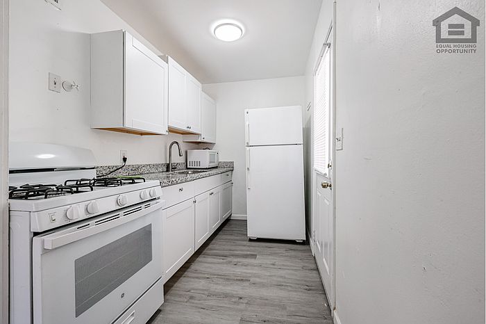 3315 E Cambridge Ave Phoenix, AZ 85008 photo 3