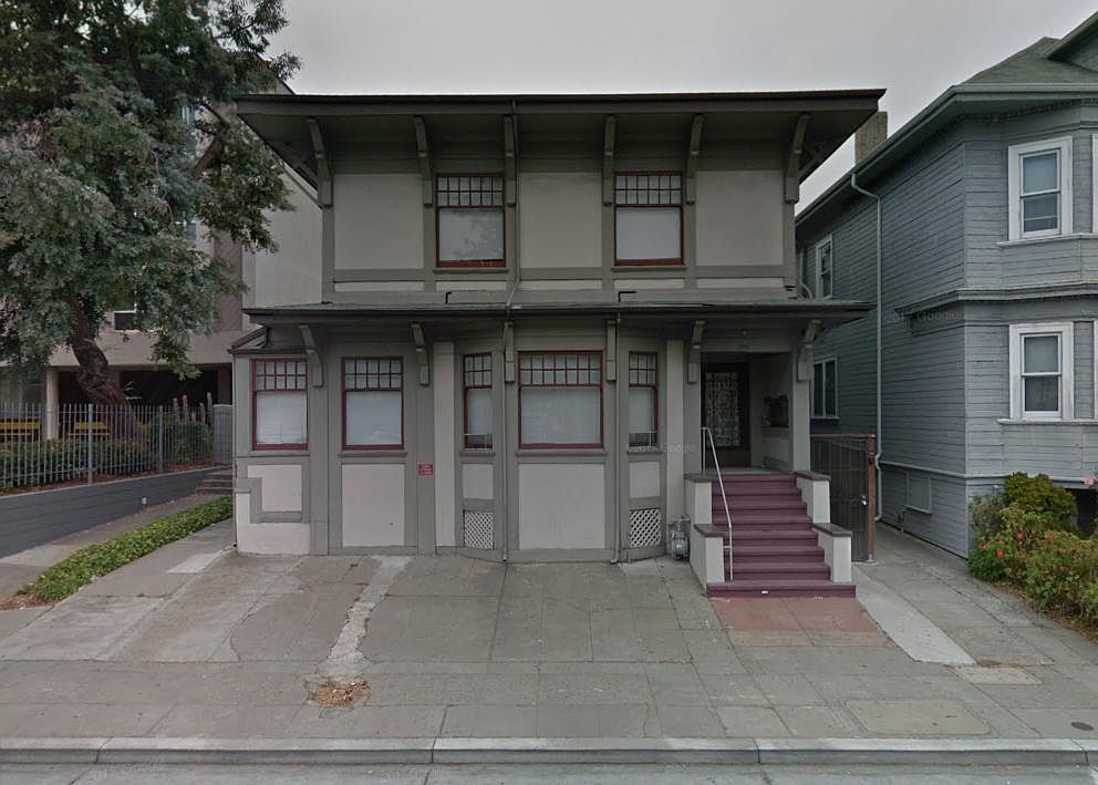 1435 1st Ave photo 2