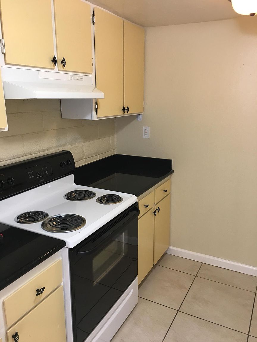 47 Avram Ave photo 5